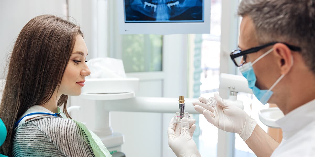 Dental Implants Guide: Procedure, Benefits & Recovery