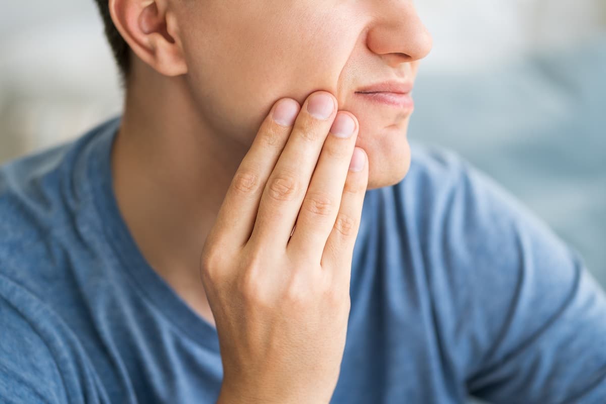 Wisdom Tooth Pain: Is It Normal Growth or an Infection?