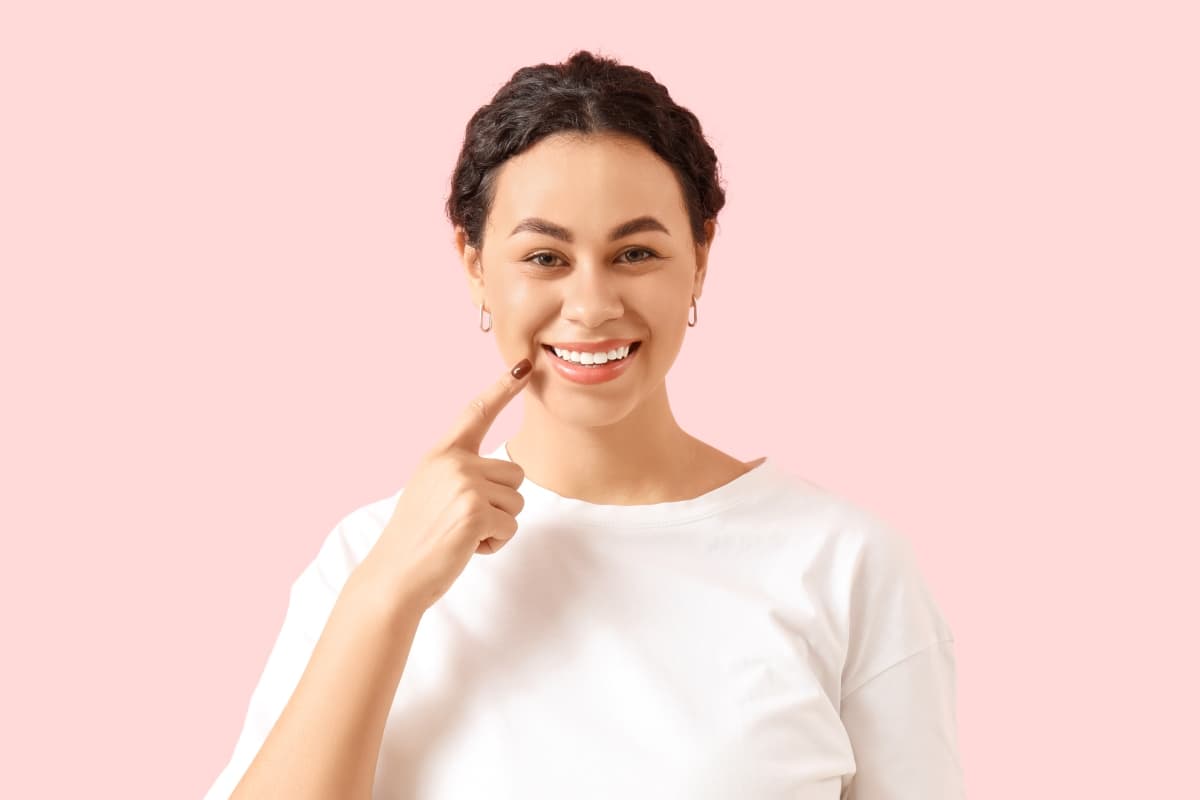 Can You Whiten Veneers? What Happens If Your Natural Teeth Change Colour?