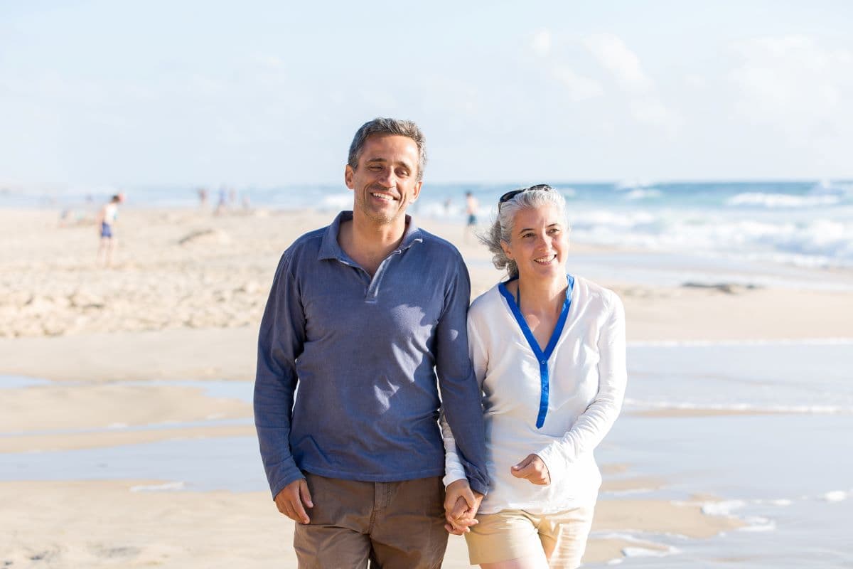 How Can You Navigate High-Profile Social and Dining Events Confidently with New Implants?