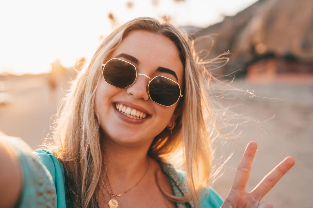Does Composite Bonding Help Reduce Tooth Sensitivity to Hot and Cold?