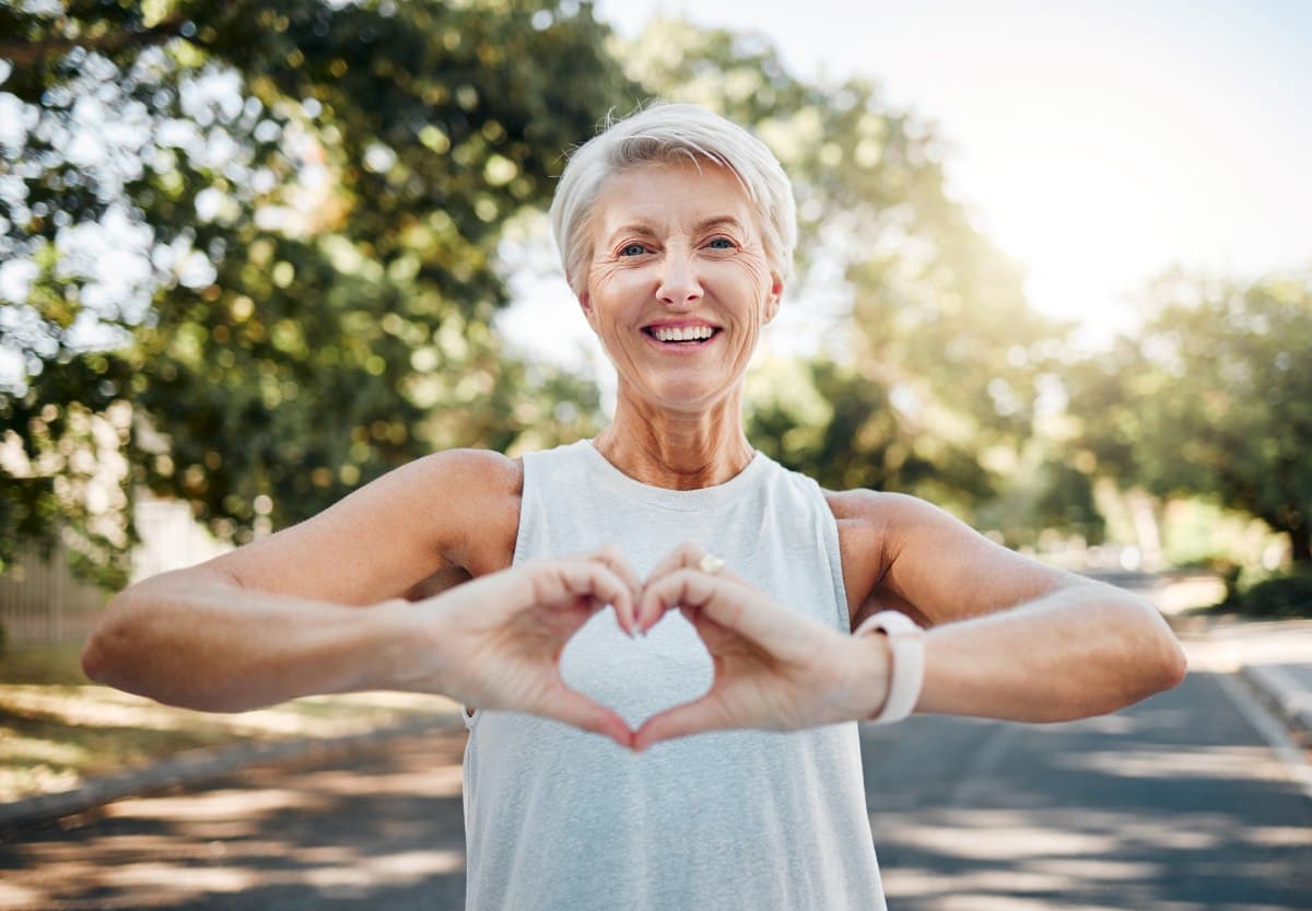 Can You Use Regular Household Soap or Standard Toothpaste to Clean Removable Dentures?
