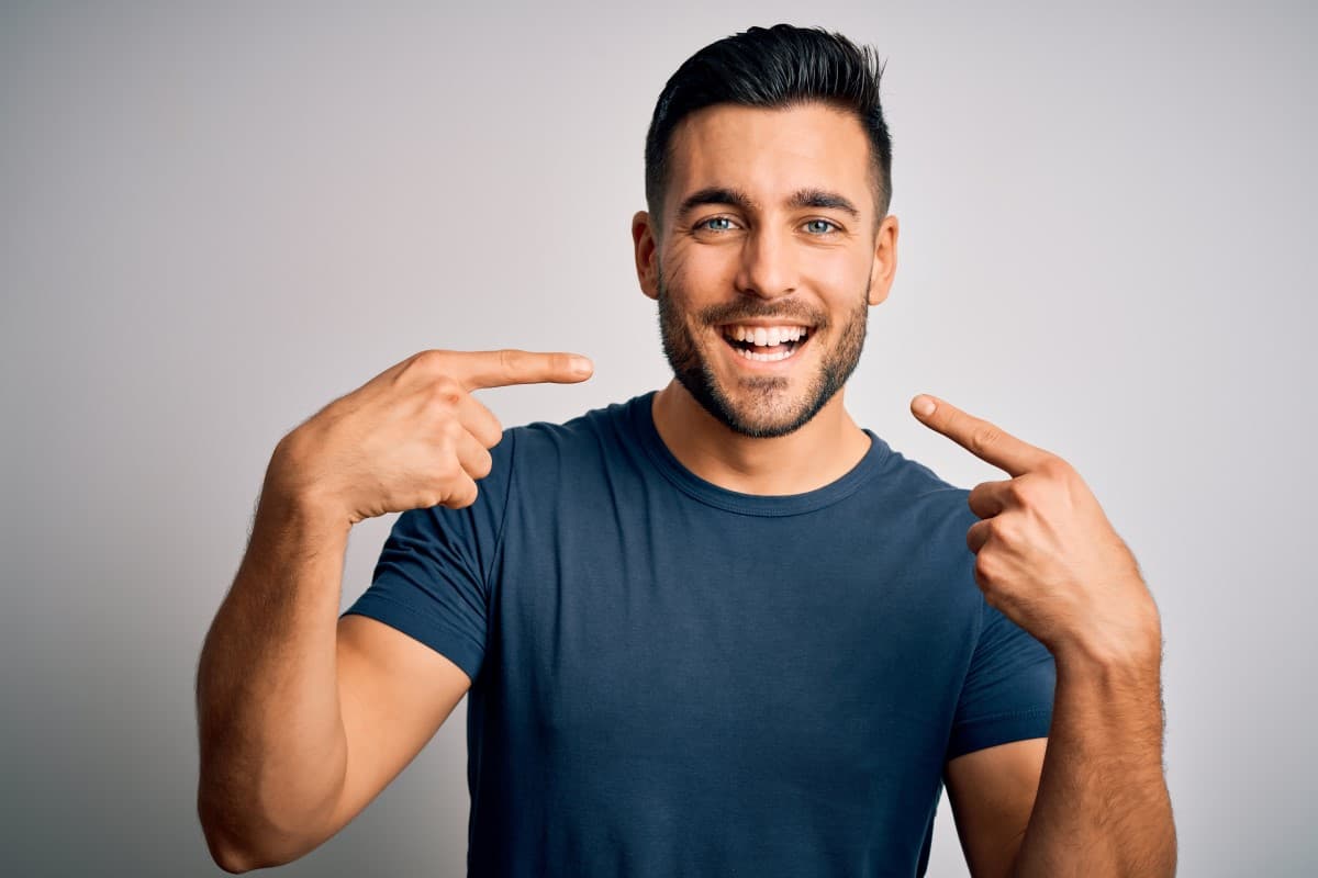 How Do Dentists Match Composite Bonding to the Translucent Tips of Natural Front Teeth?
