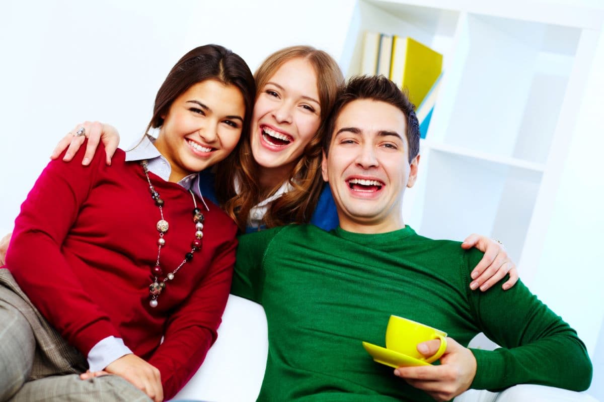 How Long Does It Take for the Tongue Muscles to Learn to Keep a Lower Partial Denture Stable?
